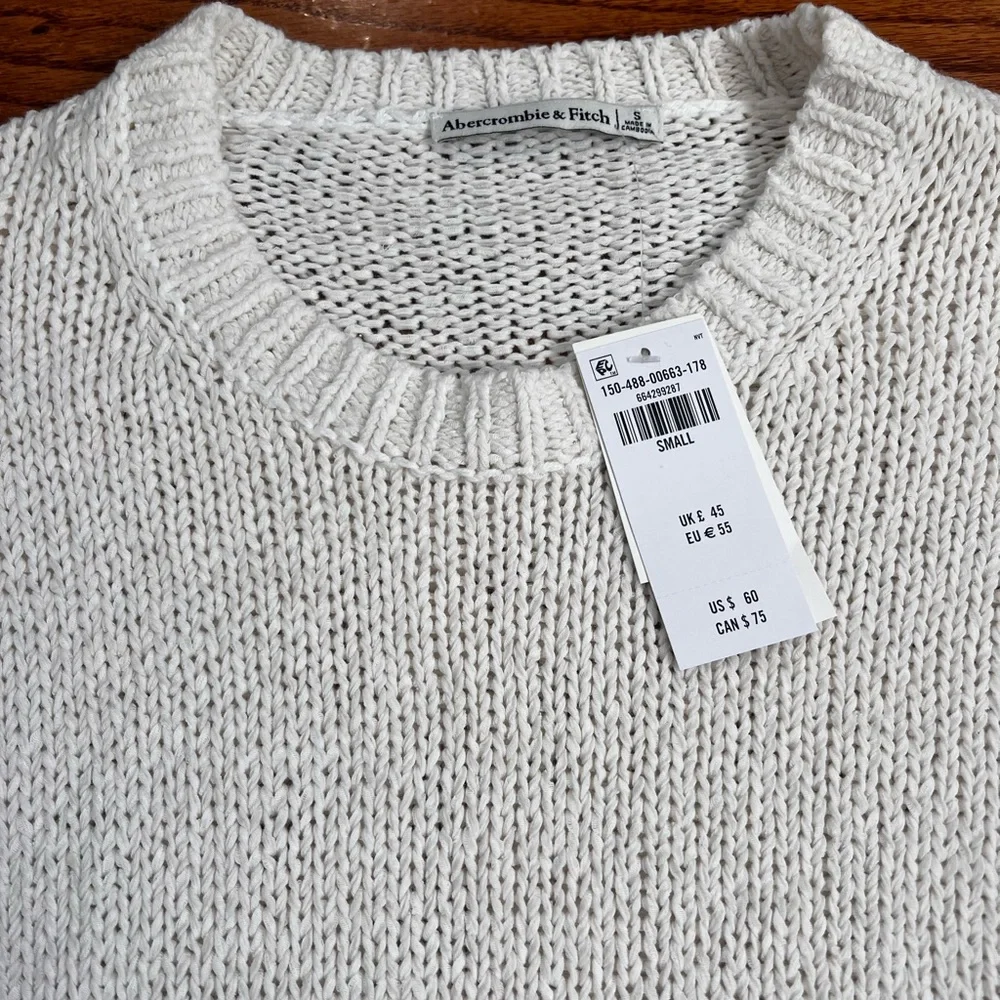 Abercrombie Top - Picture 4 of 5